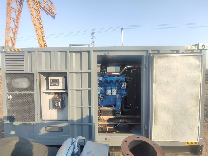 金山柴油发电机组的机油多久更换一次比较合适？