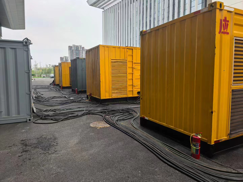 金山不同季节柴油发电机组保养有哪些注意事项？